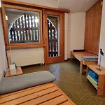 Chesa Bellaval, Haus La Vuolp 2,5-zimmerwohnung Appartamento