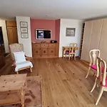 Appartamento Chesa Bellaval, Haus La Vuolp 2,5-zimmerwohnung Silvaplana