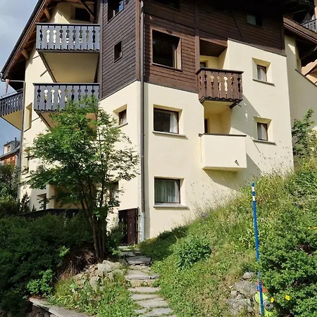 Chesa Bellaval, Haus La Vuolp 2,5-zimmerwohnung